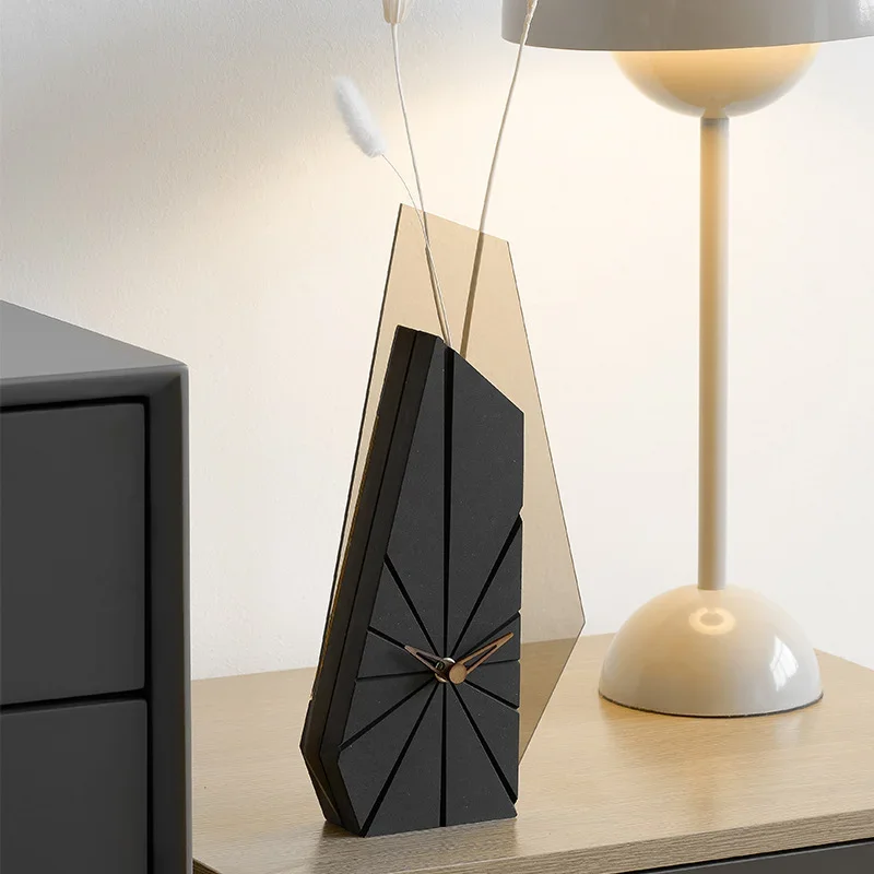 Modern Design Desk Clock Living Room Decoration Dried Flower Ornament Home TV Cabinet Accessories Creative Art Table Clock