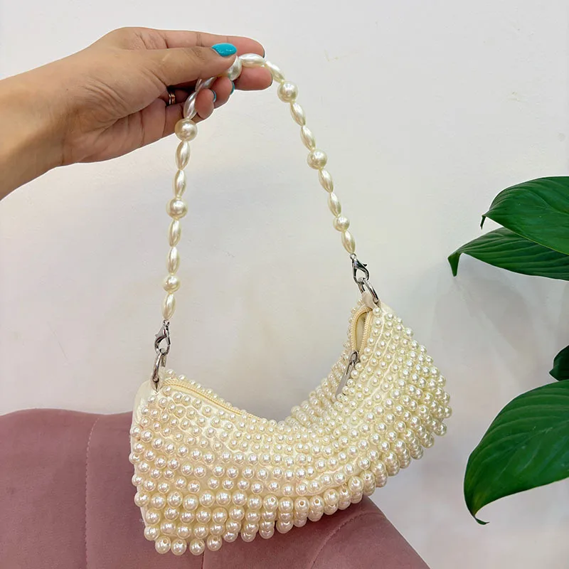 2025 Trend New Simple Women's Pearl Water Diamond High Quality Texture Handmade Bead Weaving Portable Commuter Underarm Bag