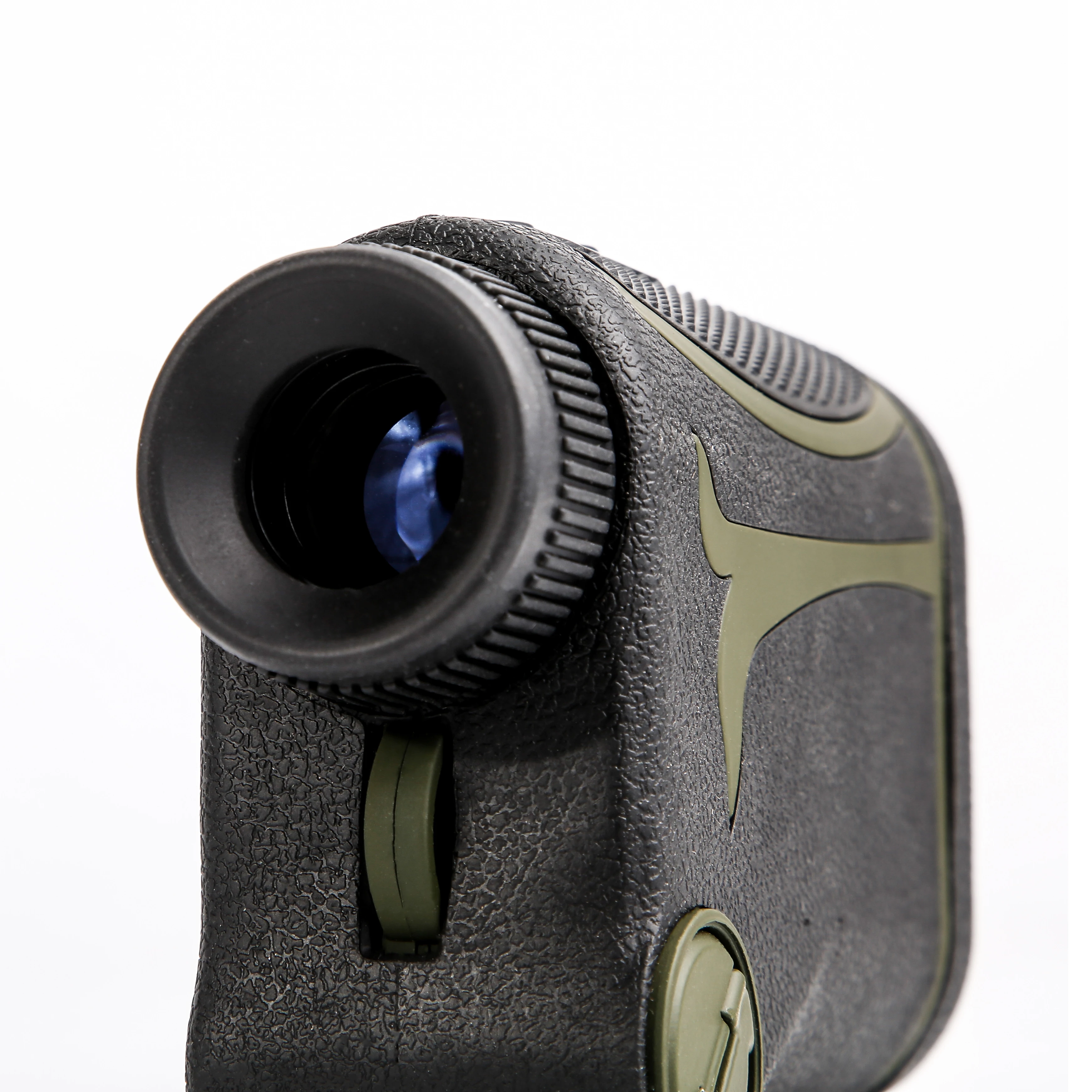 Hunting Laser Rangefinder 700m Hunting Range Finder Clear Accurate Rangefinders for Hunters Handheld Monocular Range Finder