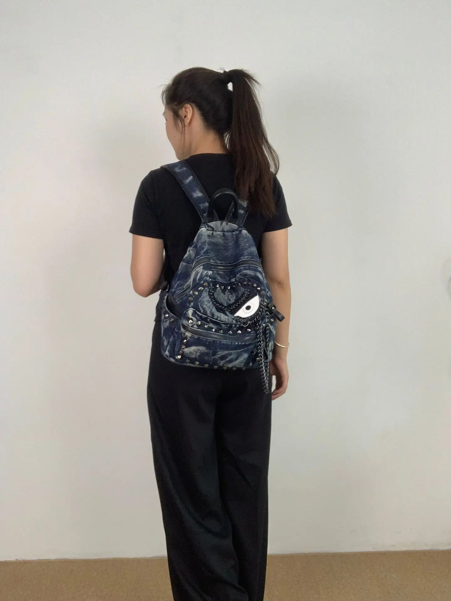 S163e952e24f442dd8ade806f827a96a56