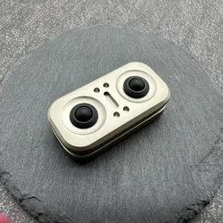 Magnetic Owl Fidget Slider - Metal EDC Desk Toy (Silver)