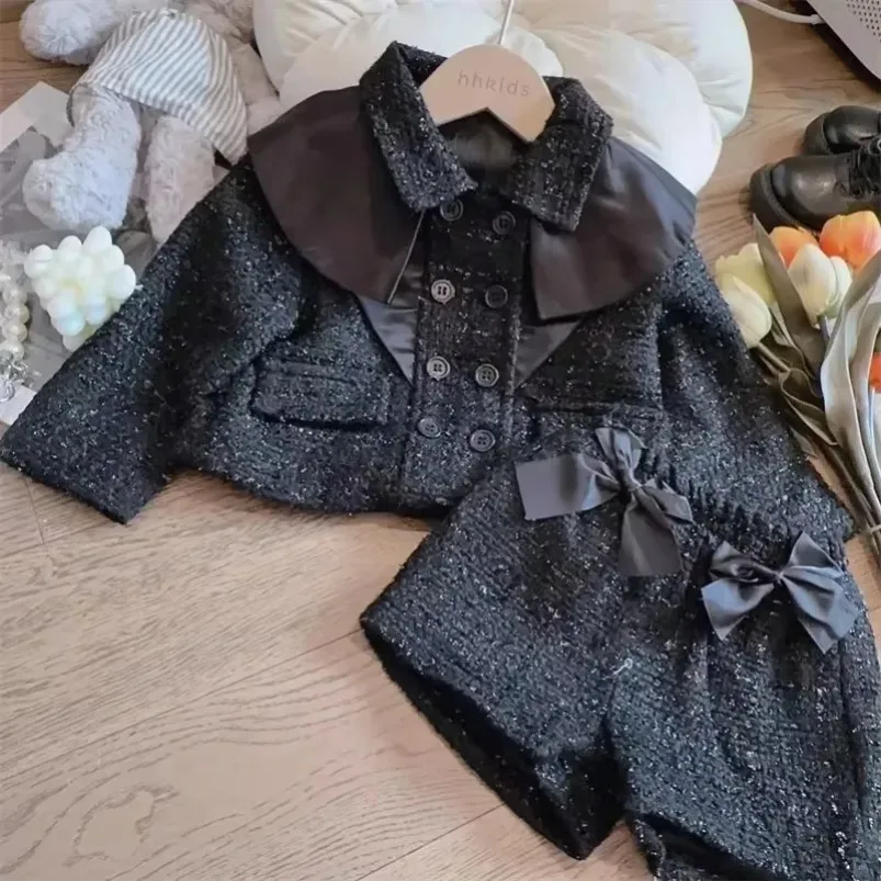 2024 Mädchen Frühling und Herbst Set Modische Koreanische Lässige Vielseitige Jacke Kurzer Rock Rosa Süßes Neues Zweiteiler-Set mit Schleifen