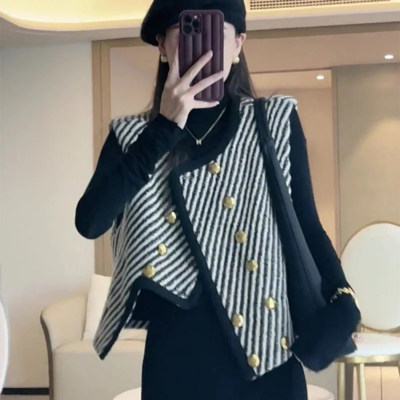 

Fashion Stripe Sleeveless Cardigan Women Autumn Winter Clothes Female Lady Warm Waistcoat Casual Girls Beautiful Outerwear Vests