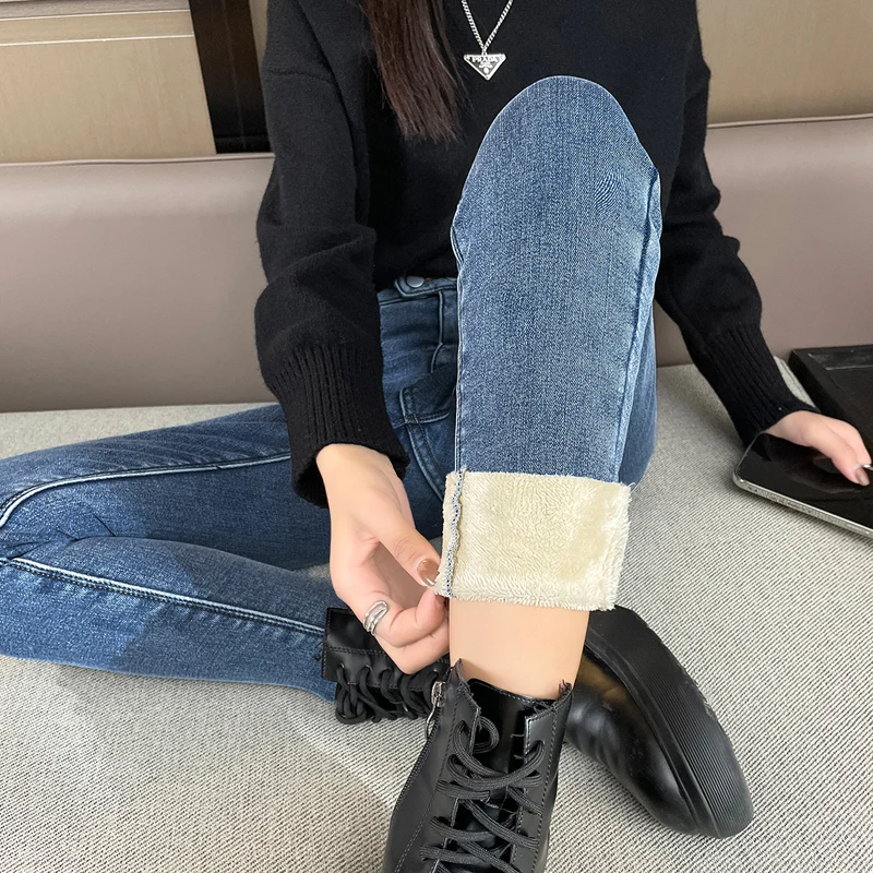

2023 New Slim Fleece Jeans Women's Classic Style Solid Color Stretch Skinny Velvet Female Small Foot Pencil Denim Pants
