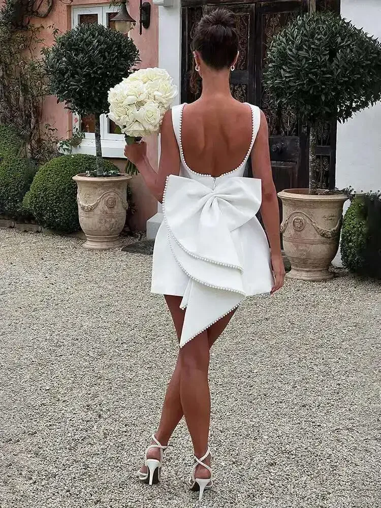 green emerald velvet dress 🌸 Feminine Floral Print Summer Dress – Elegant and Comfortable – MODEST  FEMME main image 0