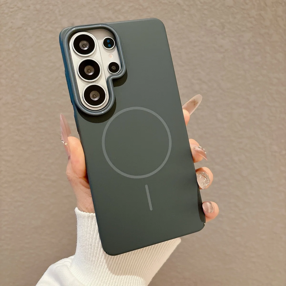 Enhanced Magnetic Hard PC Case