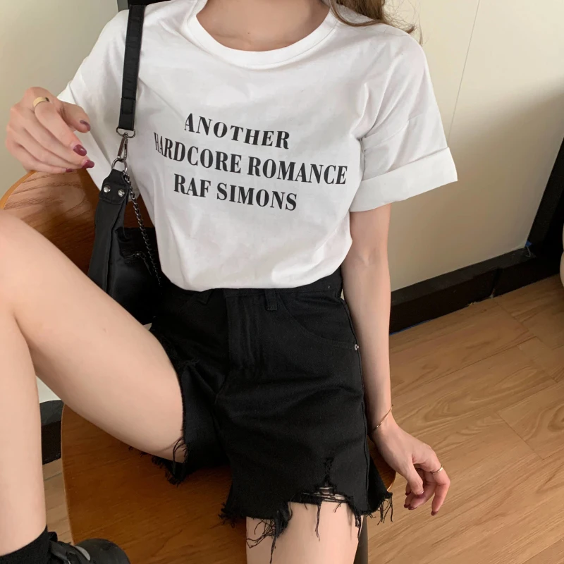 Spring Summer 2021 New Hole Straight Denim Shorts Loose Ladies Fashion High Waist Slim Wide Leg Pants Hot Pants Bottom Women basketball shorts