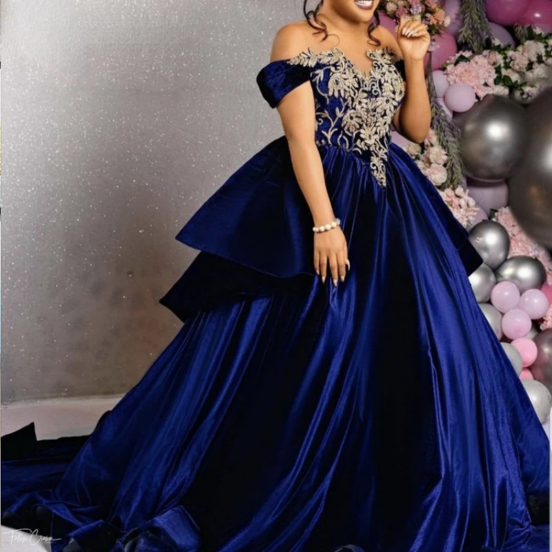 

Arabic Evening Dresses Dubai Velvet Royal Blue and Gold Caftan Prom Gown Off Shoulder Ball Gown Kaftan Party Dress