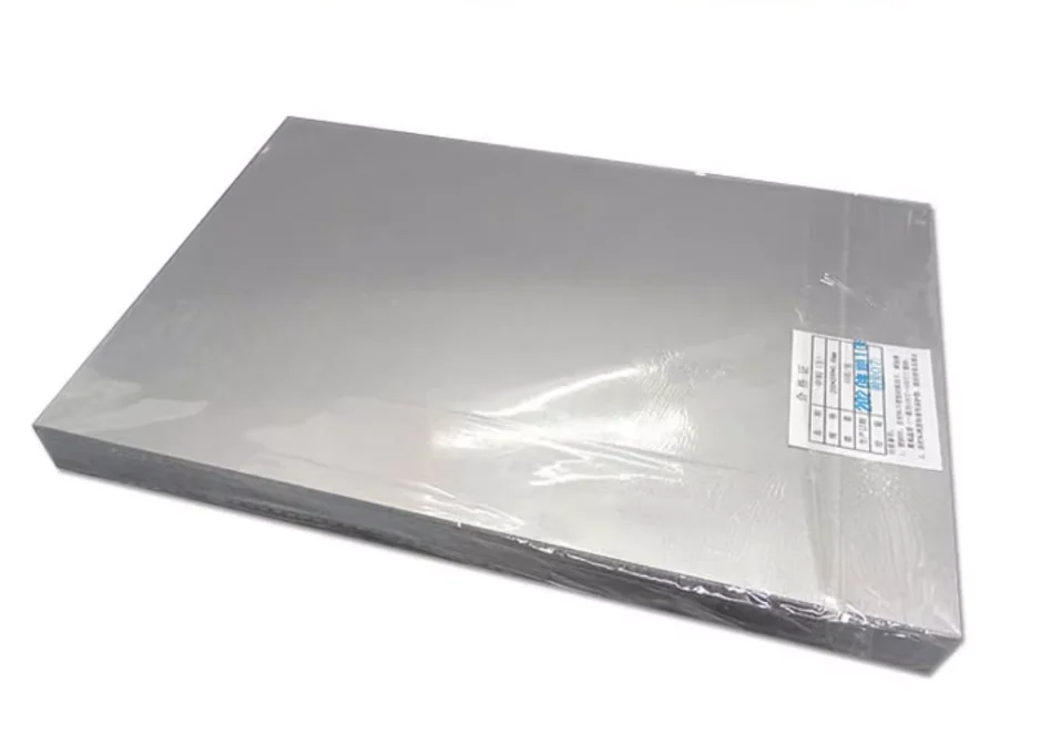 A4 크기 0.76mm 두꺼운 은색 빈 잉크젯 인쇄 PVC 시트 PVC ID 카드 회원 카드 만들기