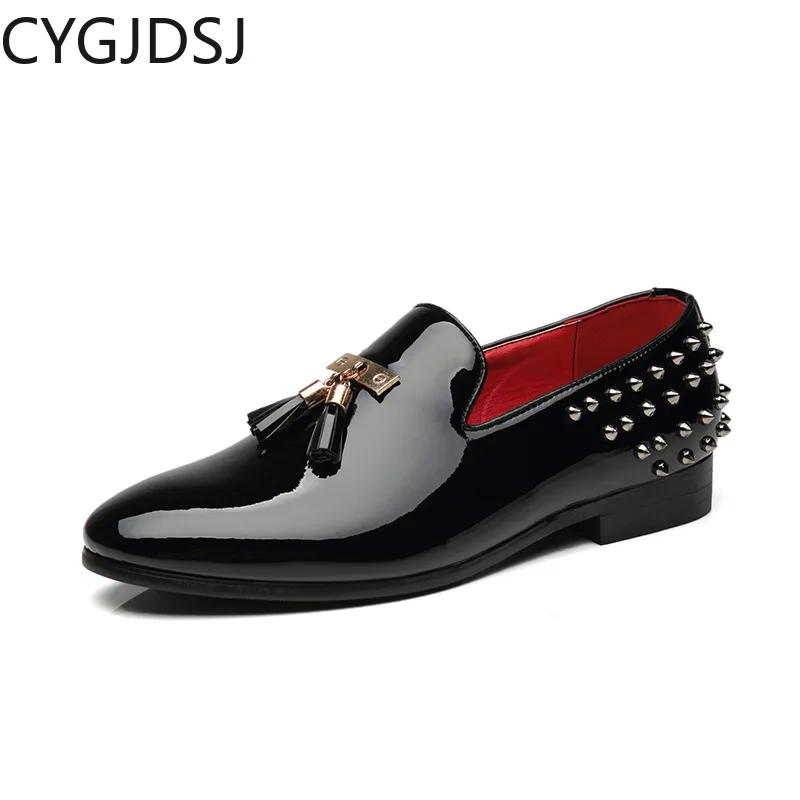 

Loafers Men Dress Shoes Italian Tassel Patent Leather Shoes Men Formal Party Shoes for Men 2022 Zapatos De Hombre De Vestir