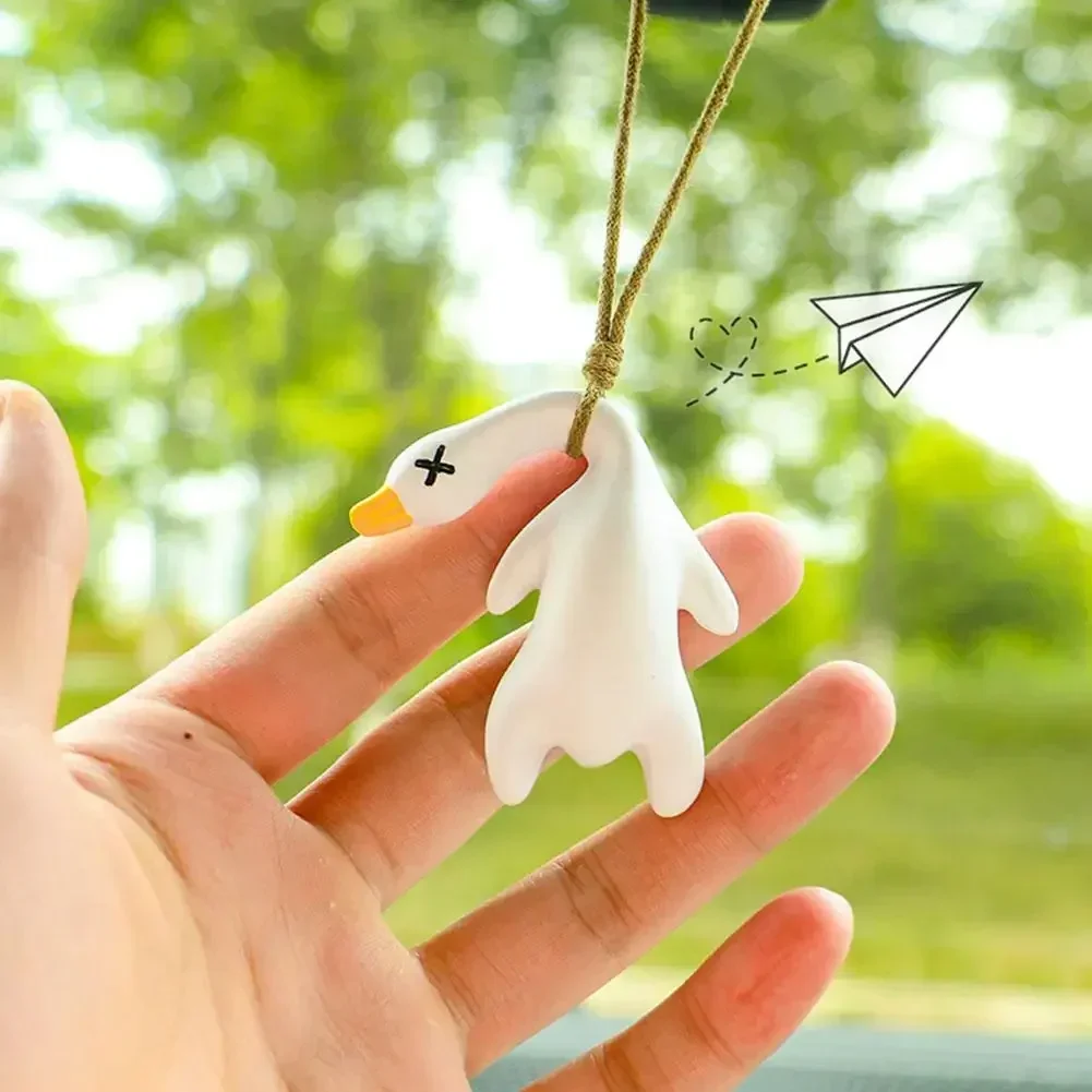 1-2PC Sunlight Color Changing Roast Duck Car Pendant Creative Rearview Mirror Hanging Decoration Cute Car Interior Accessory