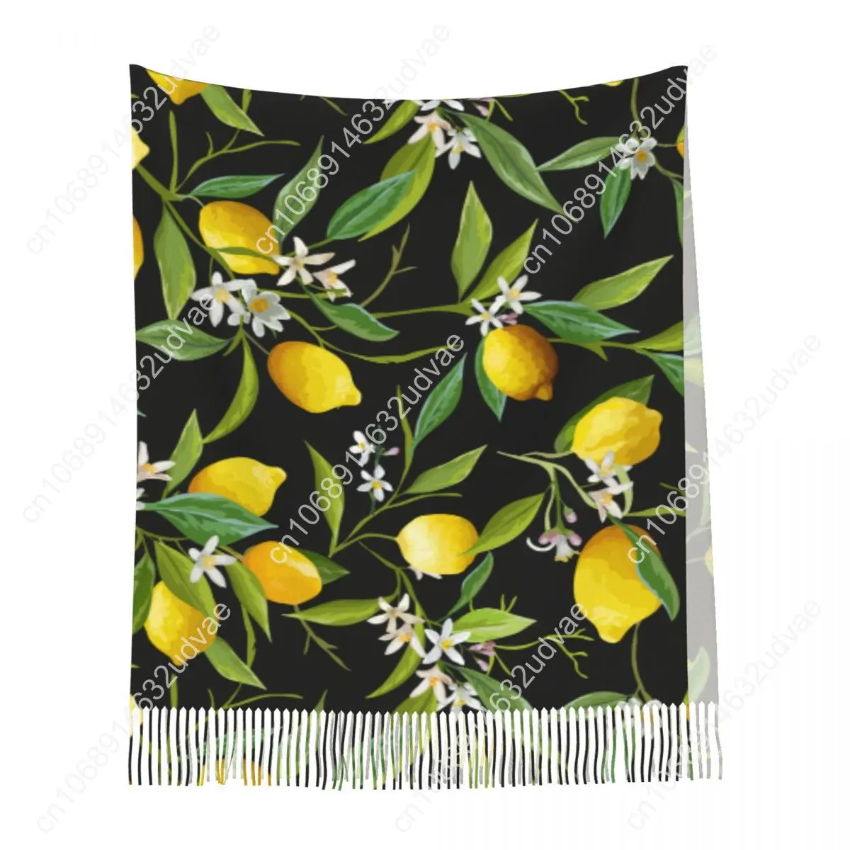 Рисунок 6 - Зимний женский шарф