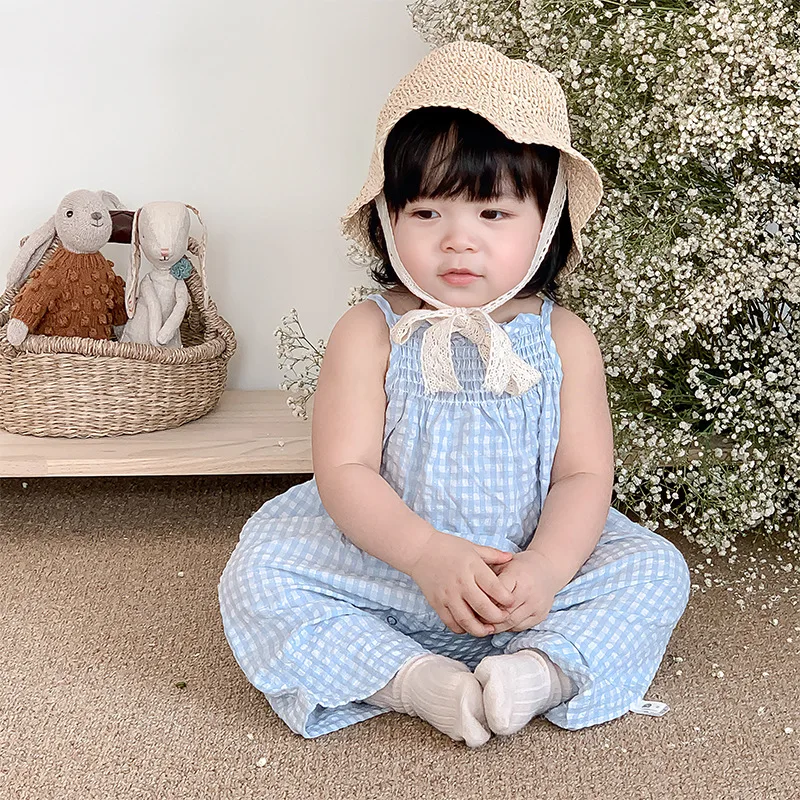 

2024 Summer Baby Girl Suspender Pants Cotton Plaid Solid Slip Loose Infant Girl Jumpsuit Loose Thin Newborn Girl Rompers