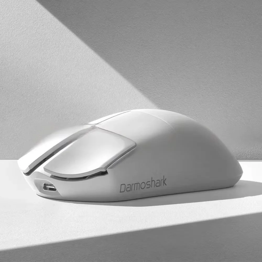 Darmoshark M3XS PRO Tri-Mode Wireless Gaming Mouse Supports 8Khz 45g Lightweight Client Dual Driver For Small And Medium-sized