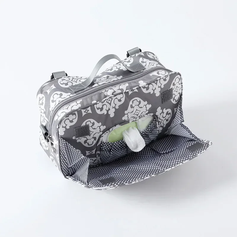Waterproof Baby Mummy Bags Fashion Prints WetDry for Disposable Reusable Maternity Out Storage Diaper Bag Double Handle Wetbags