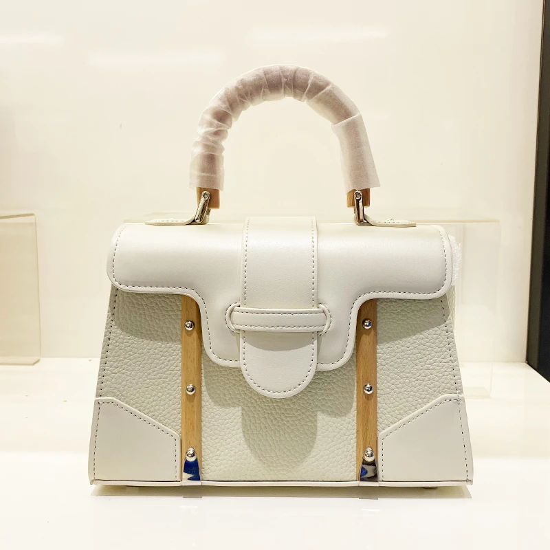 أكياس مربع كلاسيكية للنساء حقائب اليد المصممة الفا...