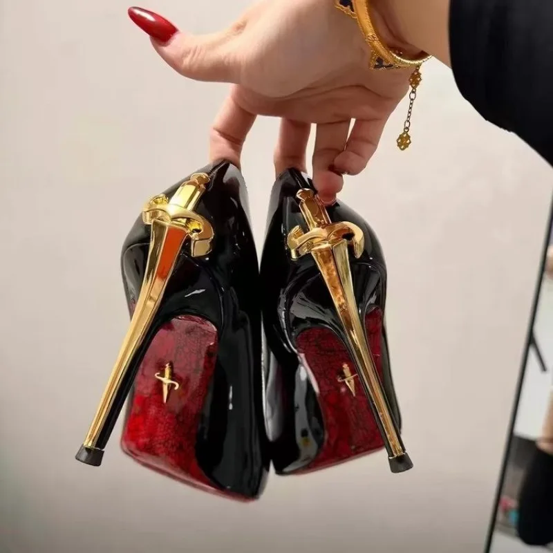 2026 Early Spring New High Heels Women's Fine Heels Pointed Metal Swords Sexy Queen Black Lacquer Leather Single Shoes