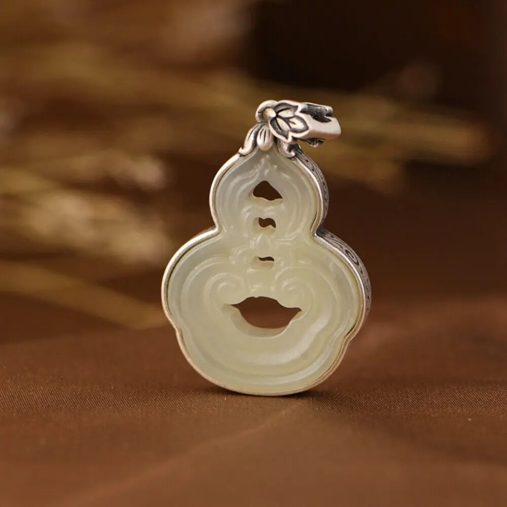 

Real 925 Sterling Silver With Natural Jade Cloud Gourd-Shape Pendant