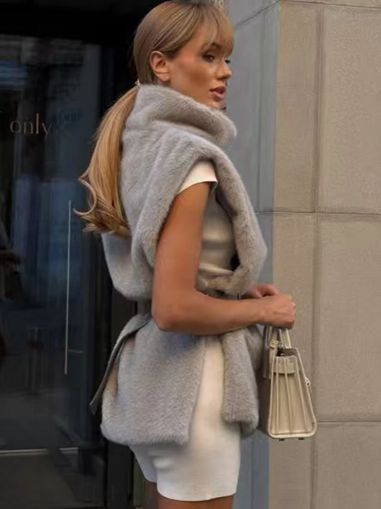 Women Autumn Winter Fashion Faux Fur Vest Coat Female Chic Belt Sleeveless Short Jacket Warm Casual Waistcoat Tops ﻿