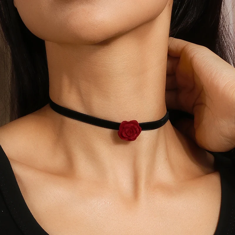 Collier Pomme Collier Fleur Rose, Élégant Choker Fleur Collier Fleur Collier Fleur à Lacets Gothique Colliers Fleur En Tissu Pour Femme Fille Fête De Mariage Anniversaire Noël (Noir Colliers De Fleurs