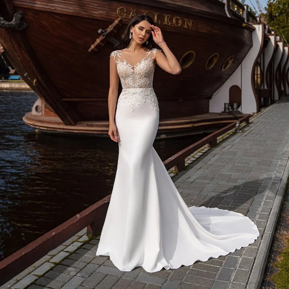 

Sirene Modern V-Neck Mermaid Wedding Dress Short Sleeves Lace Appliques Beach Spandex Bride Gown Illusion Backless Button Train