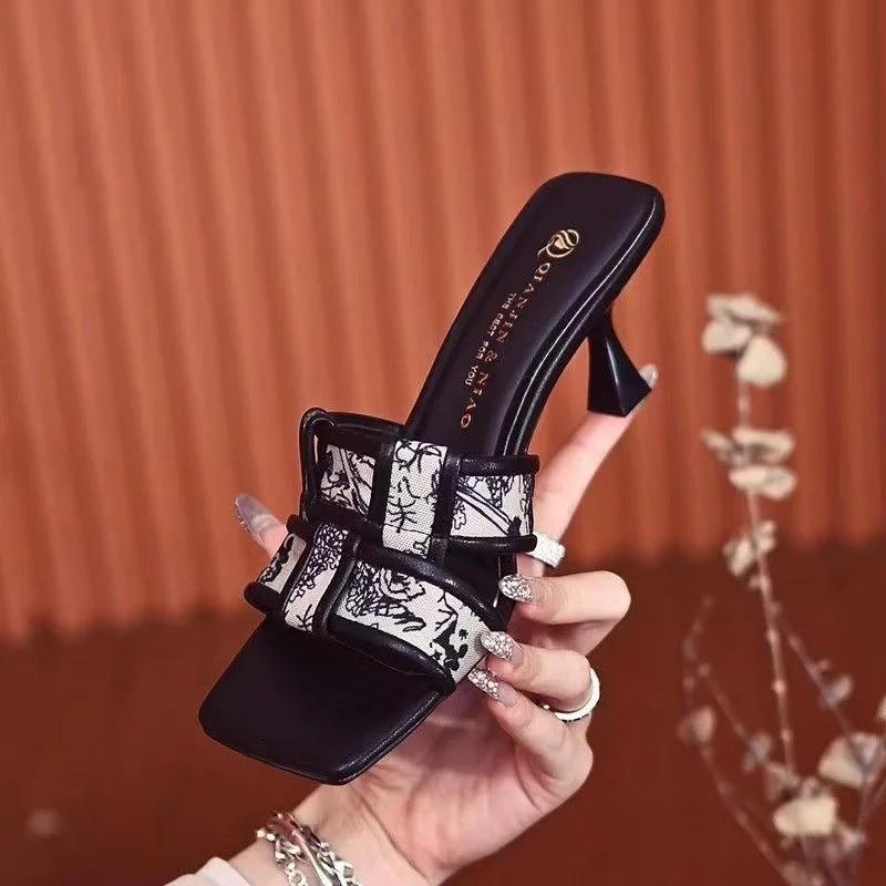 2024Women's Summer New Fashion Square Toe Retro Color Block Designer Sandals Outdoor Open Toe Casual Party Dress Womens Slippers