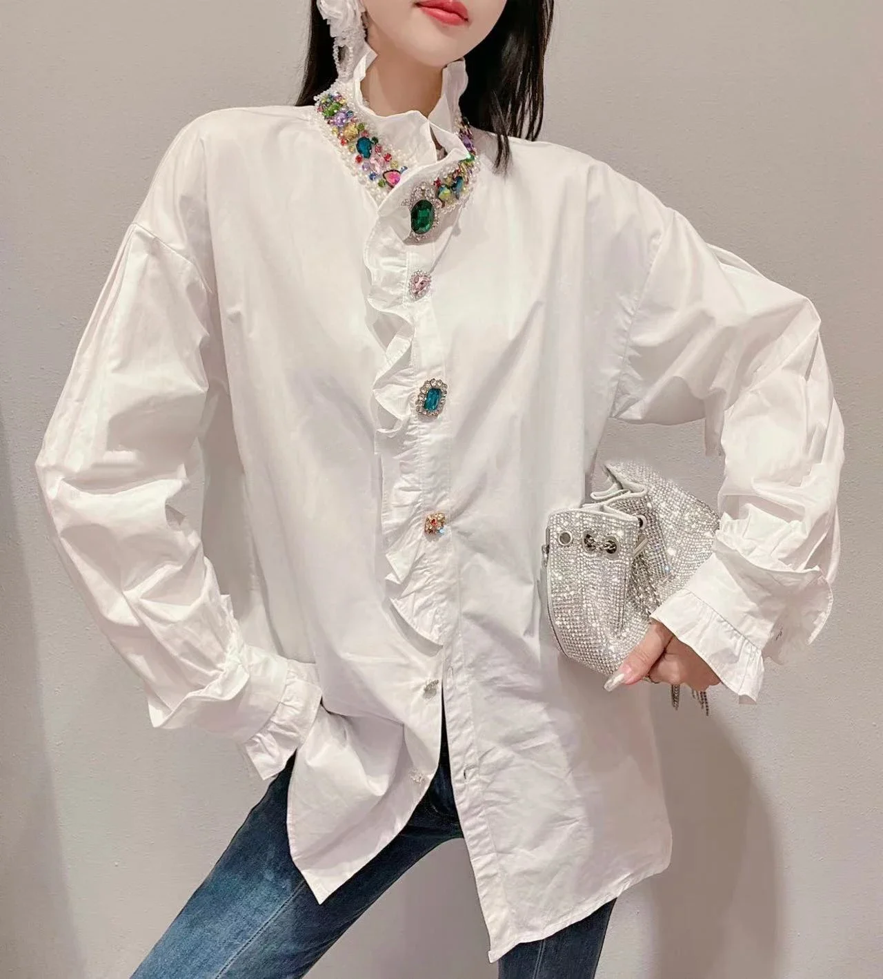 

Женская винтажная Блузка с оборками, белый однотонный Повседневный Топ с воротником-стойкой и рукавами-фонариками, модель V1291