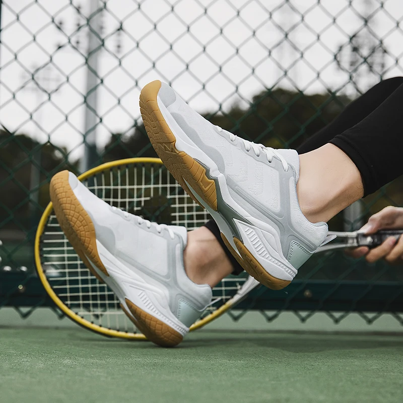 Professional Volleyball Shoes Men's and Women's Universal Tennis Shoes Outdoor Men's Light Training Volleyball Badminton