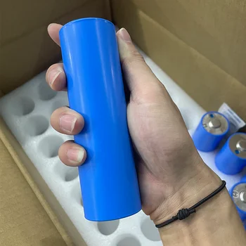 Batteria al fosfato Lifepo4 da 3,2 V 20 Ah per batterie da motore per auto da moto 12 V/24 V/48 V/72 V o sistema di energia solare