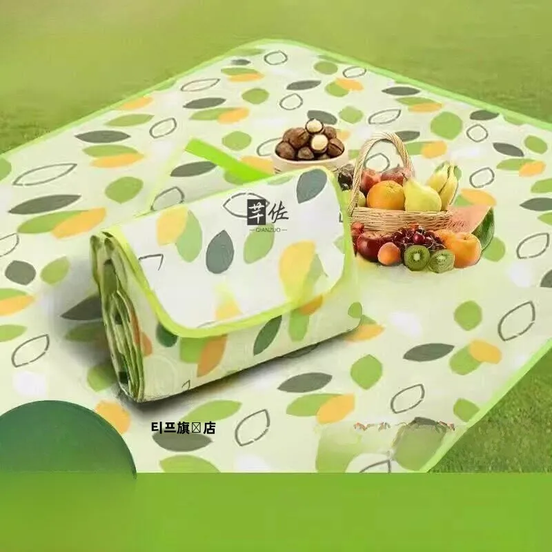 새로운 두꺼운 방수 피크닉 매트 야외 캠핑 텐트 매트 해변 나들이 피크닉 매트 옥스포드 천 소재 2M*2M 사이즈