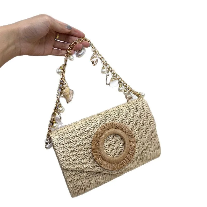 Summer Beach Straw Clutch Bag Cute Ball pendant Crossbody Bag for Women Travel Shoulder Bags Purse Ladies Casual Bags Wicker Bag