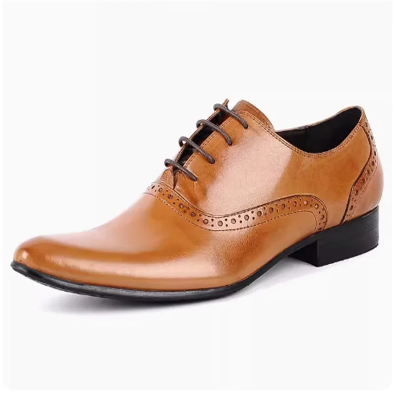 Leather pointed leather shoes man, tide shoes, dress derby shoes, carved Oxford Shoes, breathable, married, large