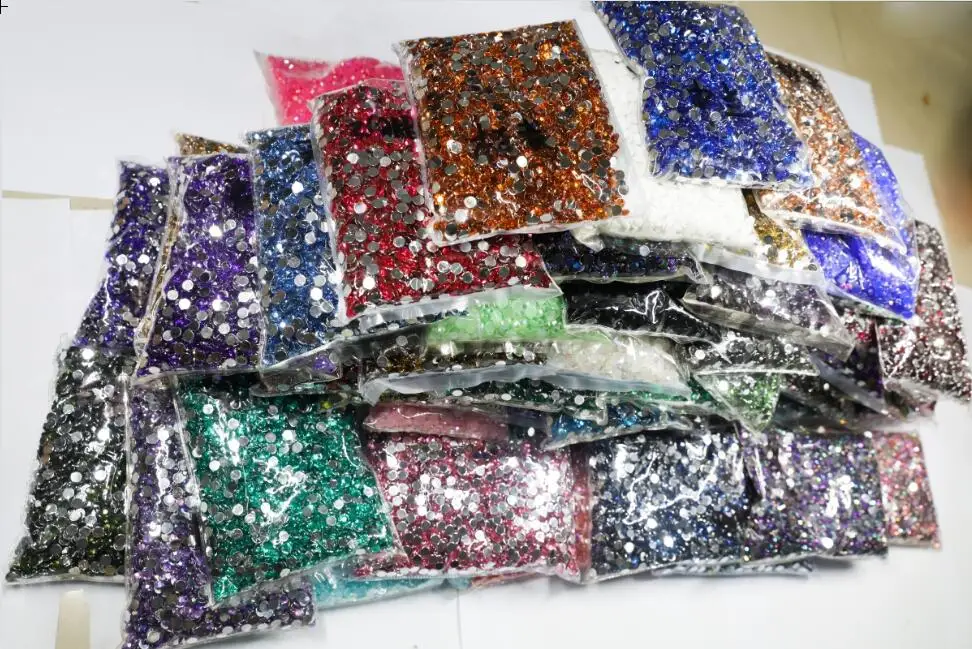 Description Picture 2 of itemCrystal AB 40 Colors 7~12mm Flat Back Round Acrylic Rhinestones Beads/ Stones ,3D Acrylic Nail Art / Garment Decoration
