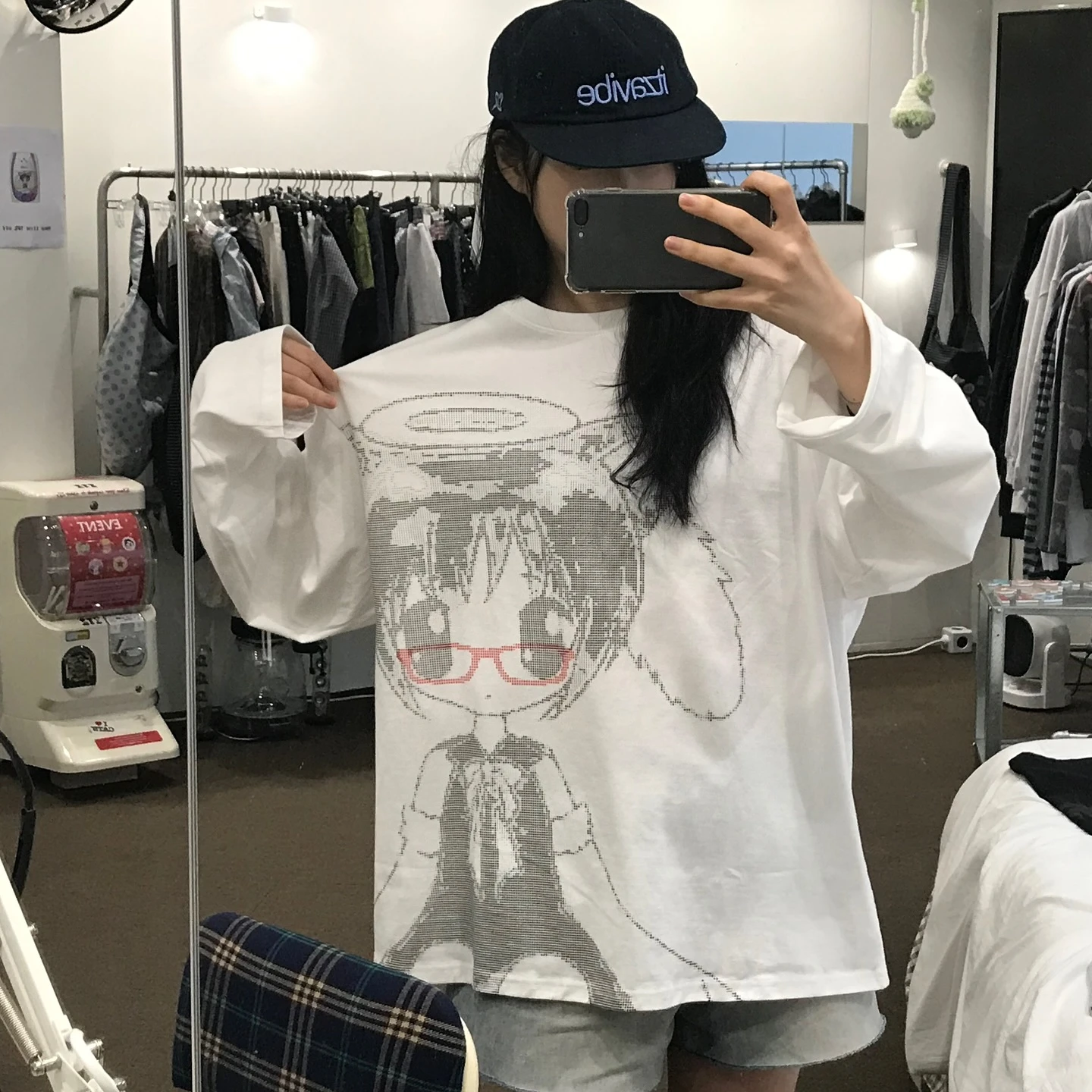 Karrram Japanisches Y2k Anime Print T-Shirt 2000er Koreanischer Stil Langarm-T-Shirt Vintage Harajuku Cutecore Weiße Oberteile Kawaii 00er – Detail 13