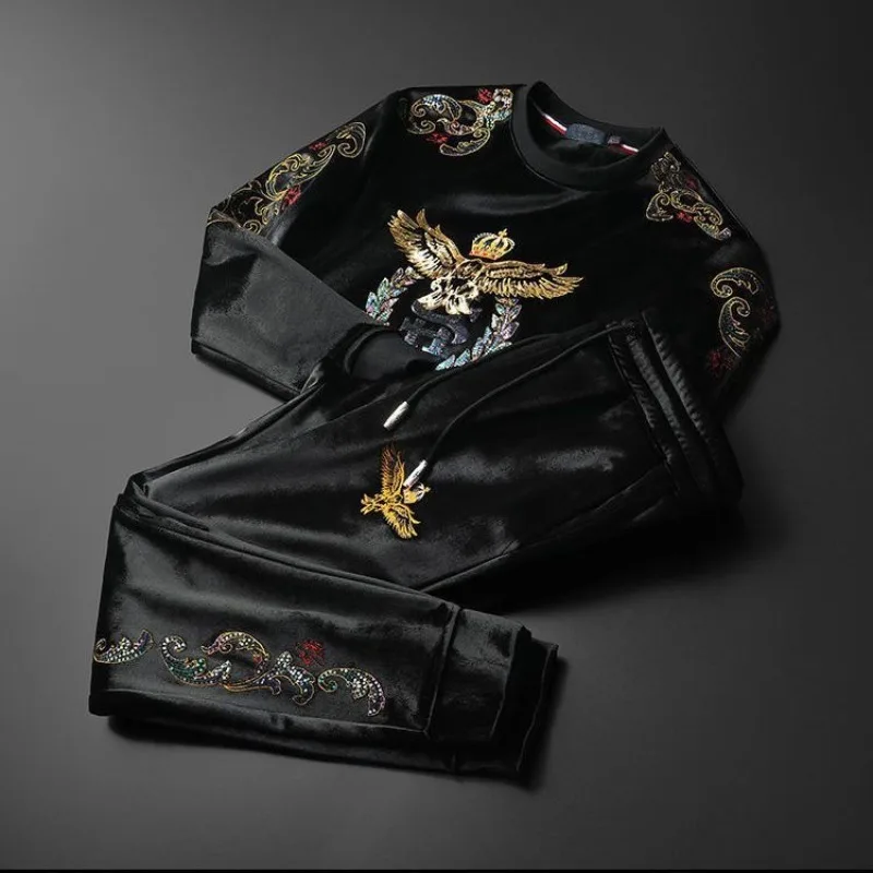 Winter plus velvet men's round neck casual suit fashion high-end embroidery crown eagle padded two-piece set 6