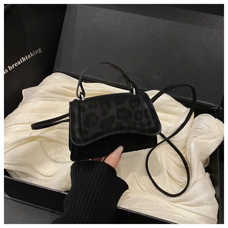 Neue Mode Mini Umhängetasche für Frauen Schulter Tasche Leopard Print Trendy Umhängetasche Einfache Casual Handtasche Kleine Quadratische Taschen – Detail 16