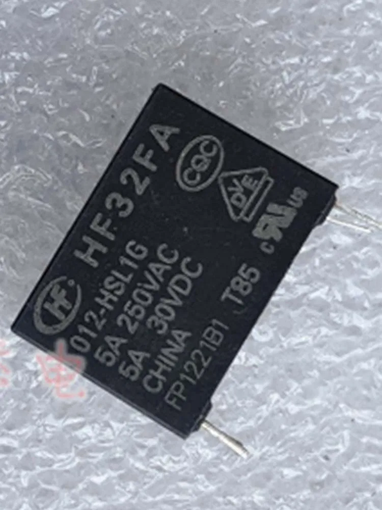 

HF32FA 012-HSL1G 12V реле 12VDC 4pin