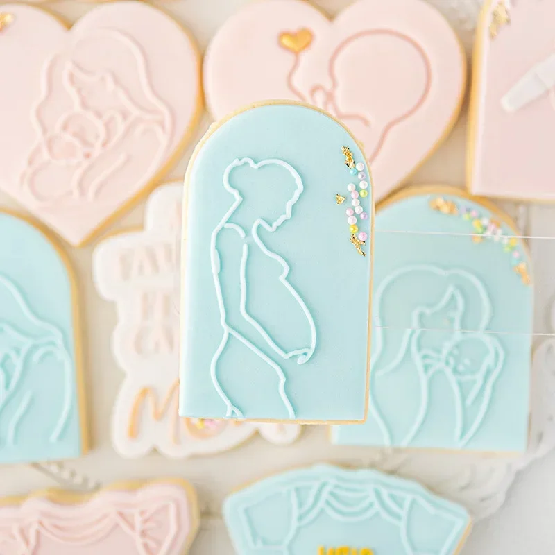 Mommy To Be Cookie Cutter Press Stamp Embosser Acrylic Baby Fondant Sugar Craft Pregnant Gift DIY 3D Baking Biscuit Cutter Mould Cookie Cutter Baking Mold Cookie Mould Fondant Cutter Cookie Maker Press Kit Pastry Cutter