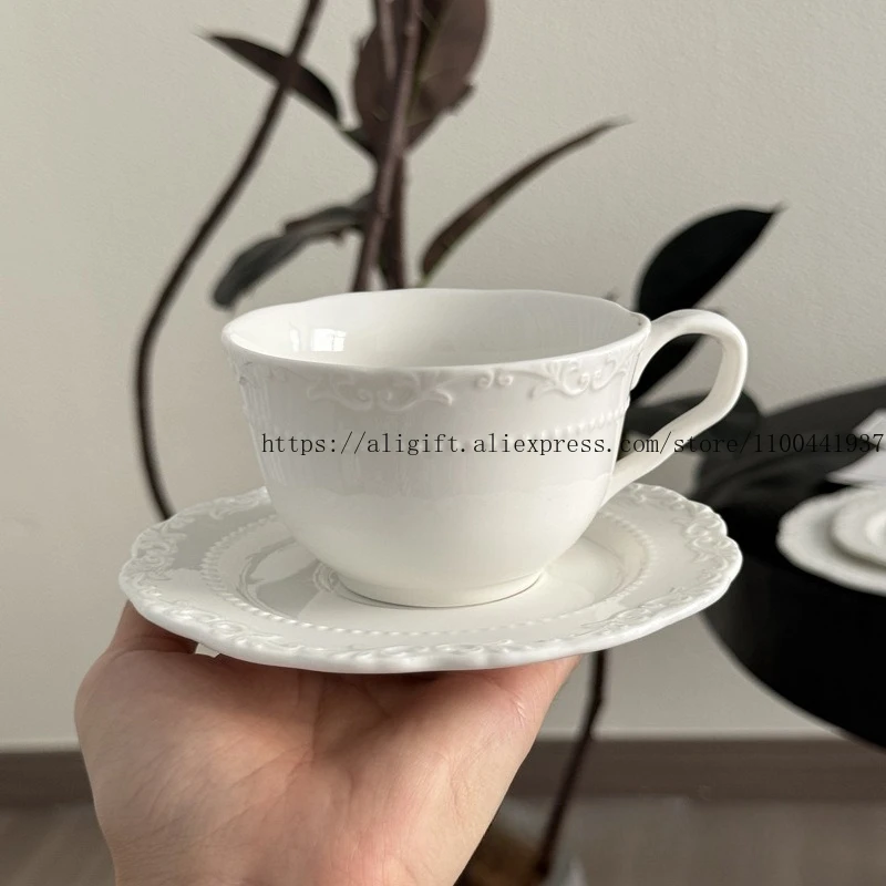 Set di piattini per Tazze da caffè Cucchiaio da Tazza da caffè Set Set Set Pomeriggio Tazza da tè in Porcellana in Porcellana e piattino for Tazze da caffè (Color : J