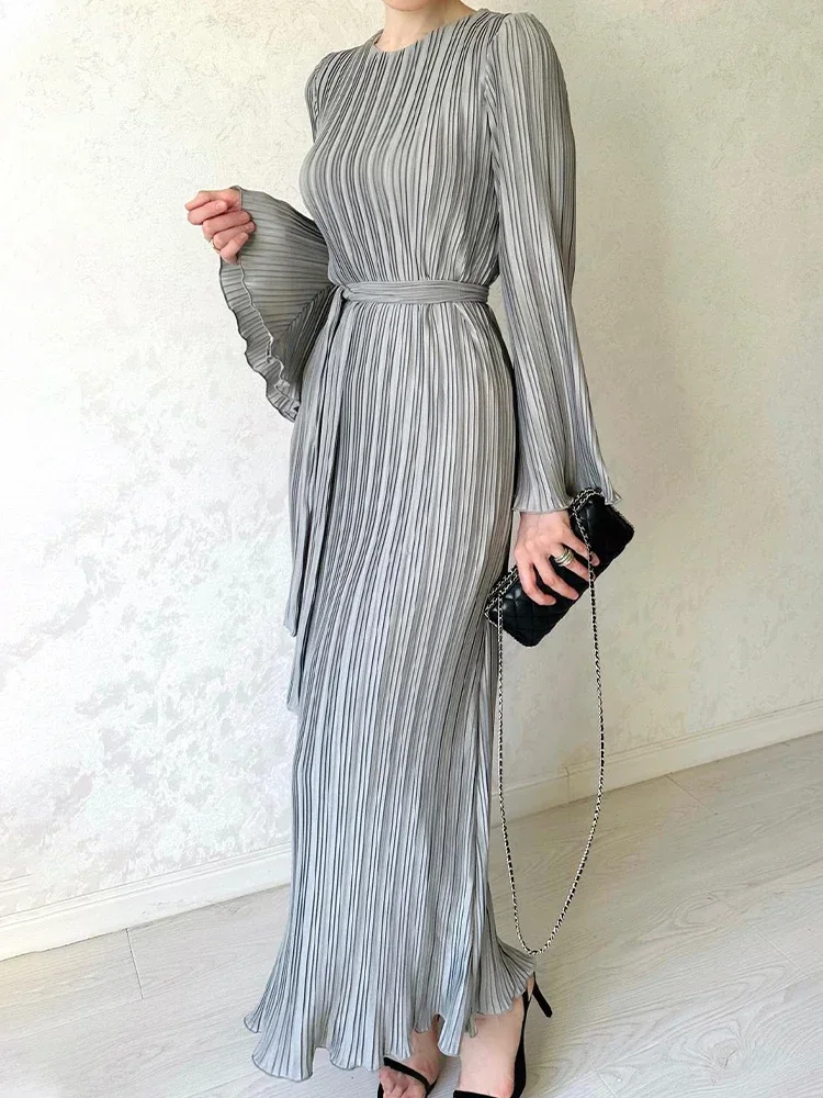 

Eid Flare Sleeve Muslim Pleated Dress for Women Abaya Morocco Ramadan Lace-up Abayas Kaftan Islam Dubai Arab Modest Long Robe