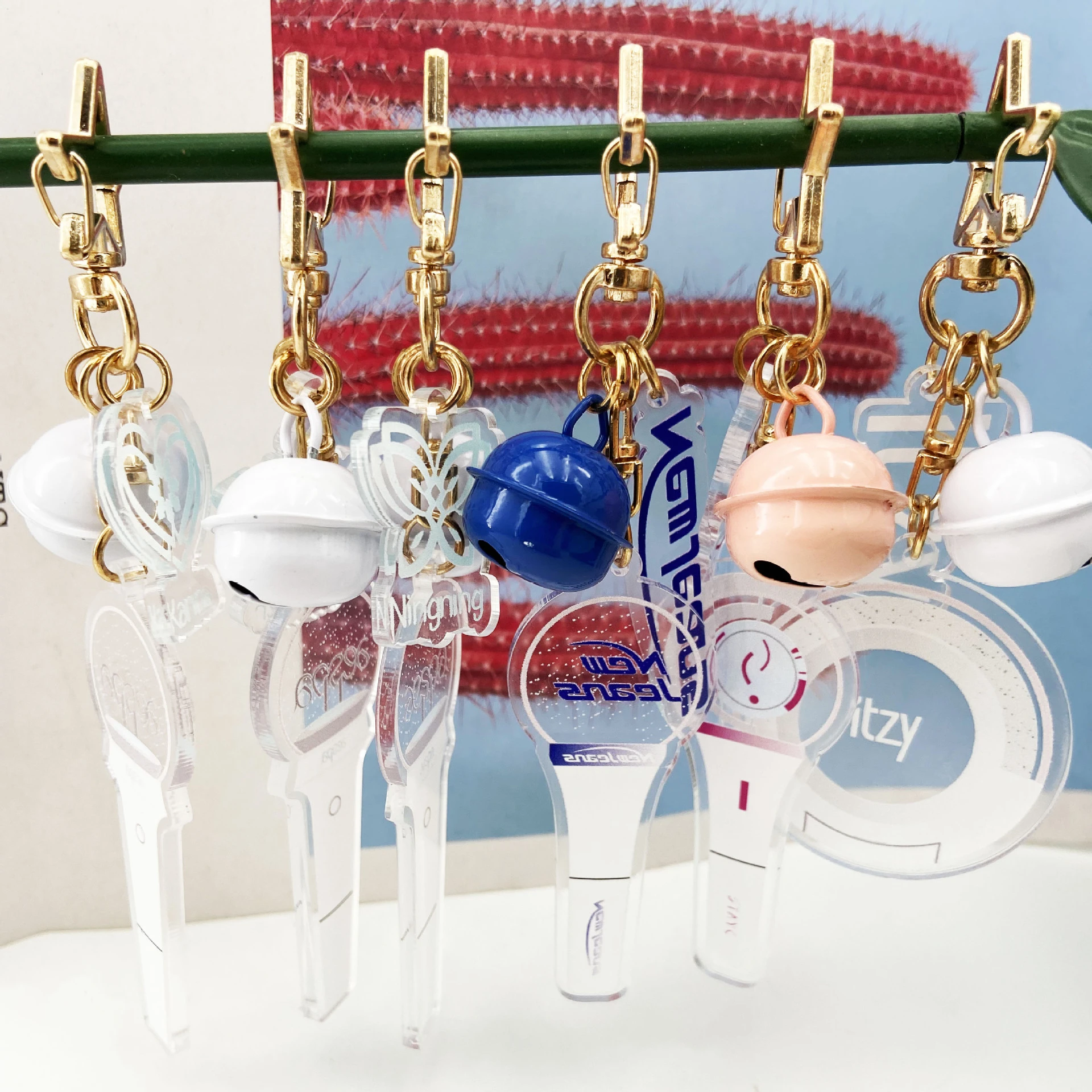 210616I】ビーズ キーホルダー 韓国 オーダー stayc aespa