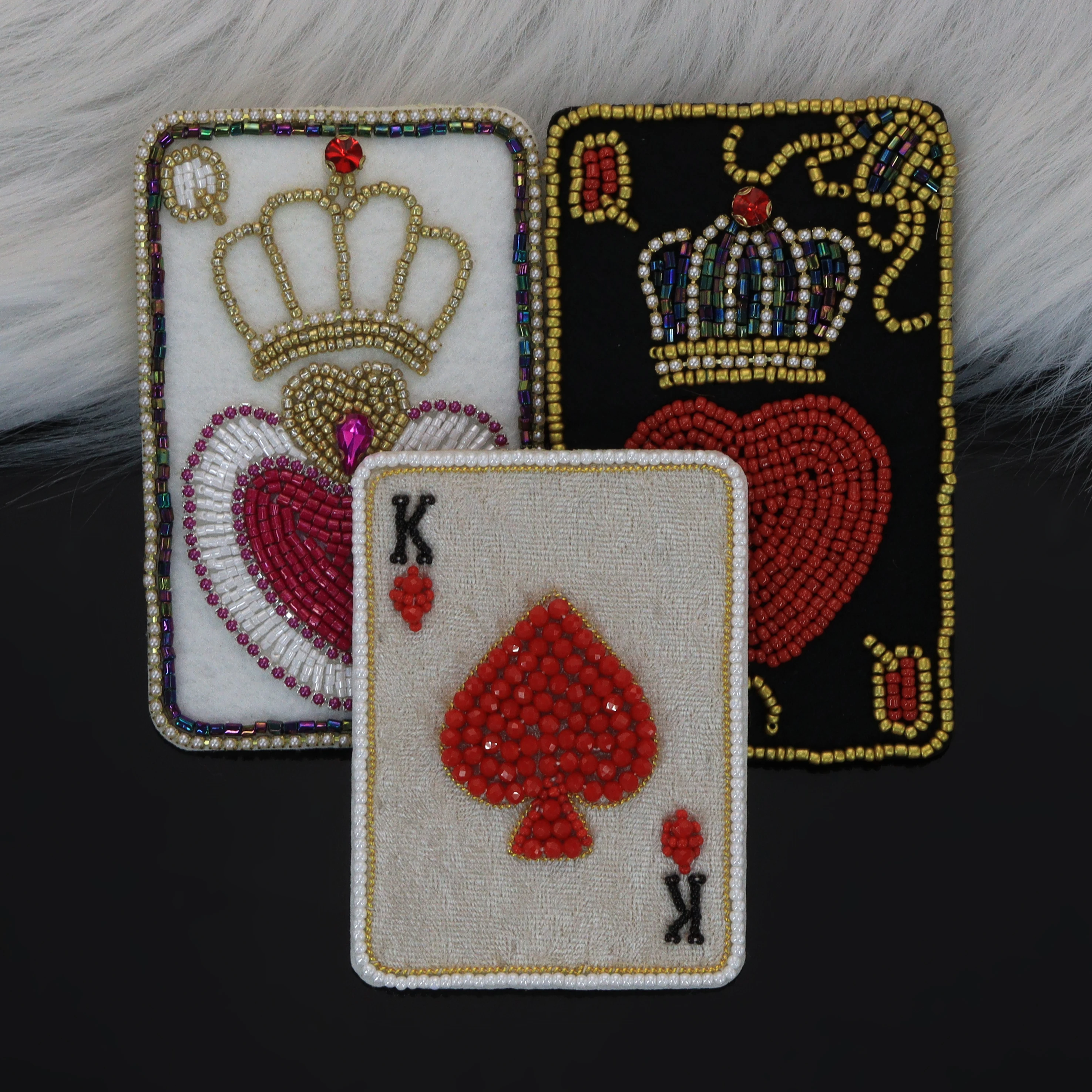 32 Applique Termoadesive Carte Da Gioco – Kit Toppe Ricamate 8 Stili – Semi Poker Per Abbigliamento E Bricolage - 2