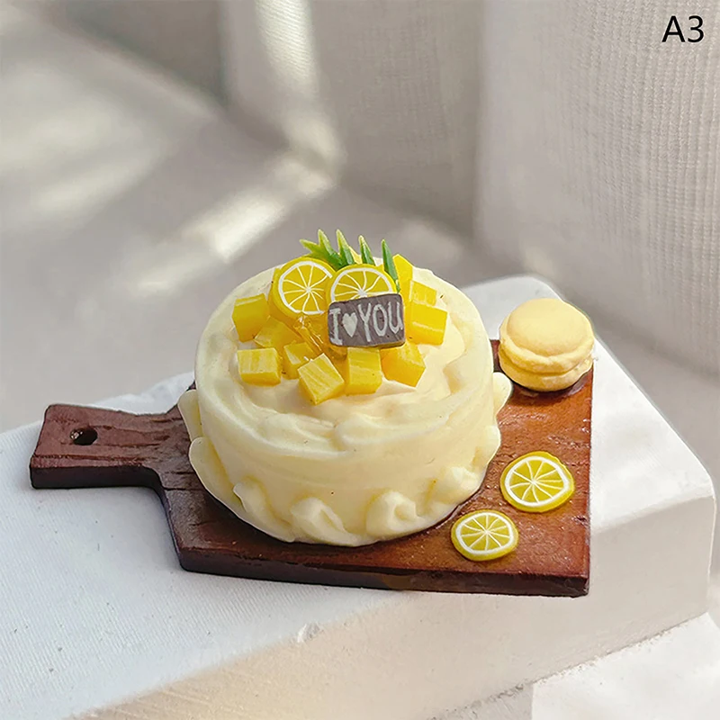 Odoria Casa delle Bambole Piatto Miniatura: 1/12 Scala Piatti da dessert Stoviglie con Bordo Dorato per Cucina Ristorante - Mini Accessori in Porcellana Vetro 6 Pezzi
