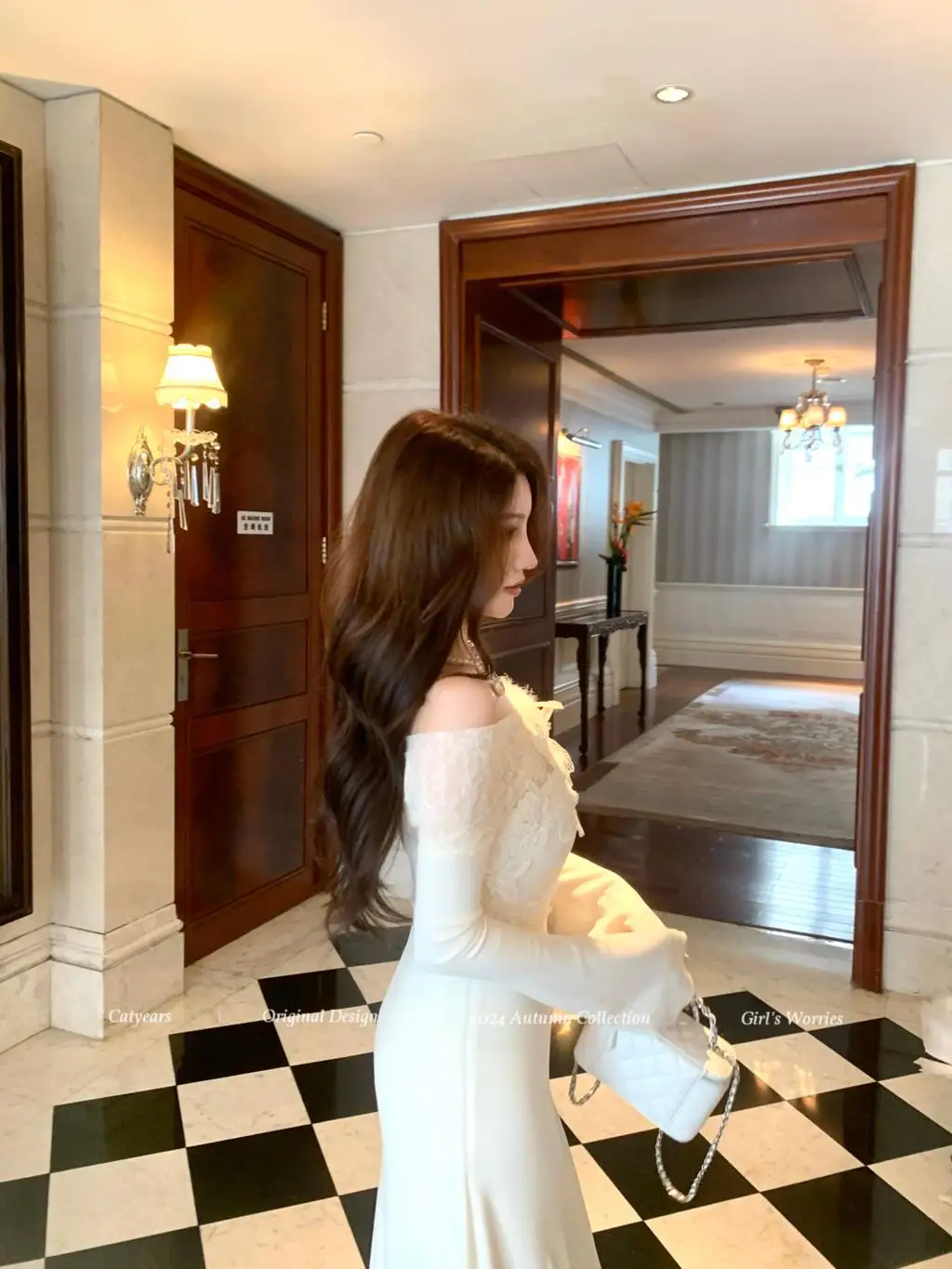 Vestidos de punto nuevos de otoño e invierno para mujer, cuello alto, manga acampanada, encaje de retazos, corte sirena, moda coreana, Vestidos para mujer