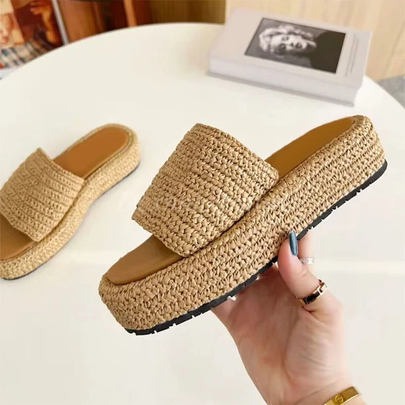 

2024 Grass Rope Weaving Slippers Women Thick Sole Flat Platform Open Toe Outside Sandals Summer Comfortable Leisure Vacation Sli