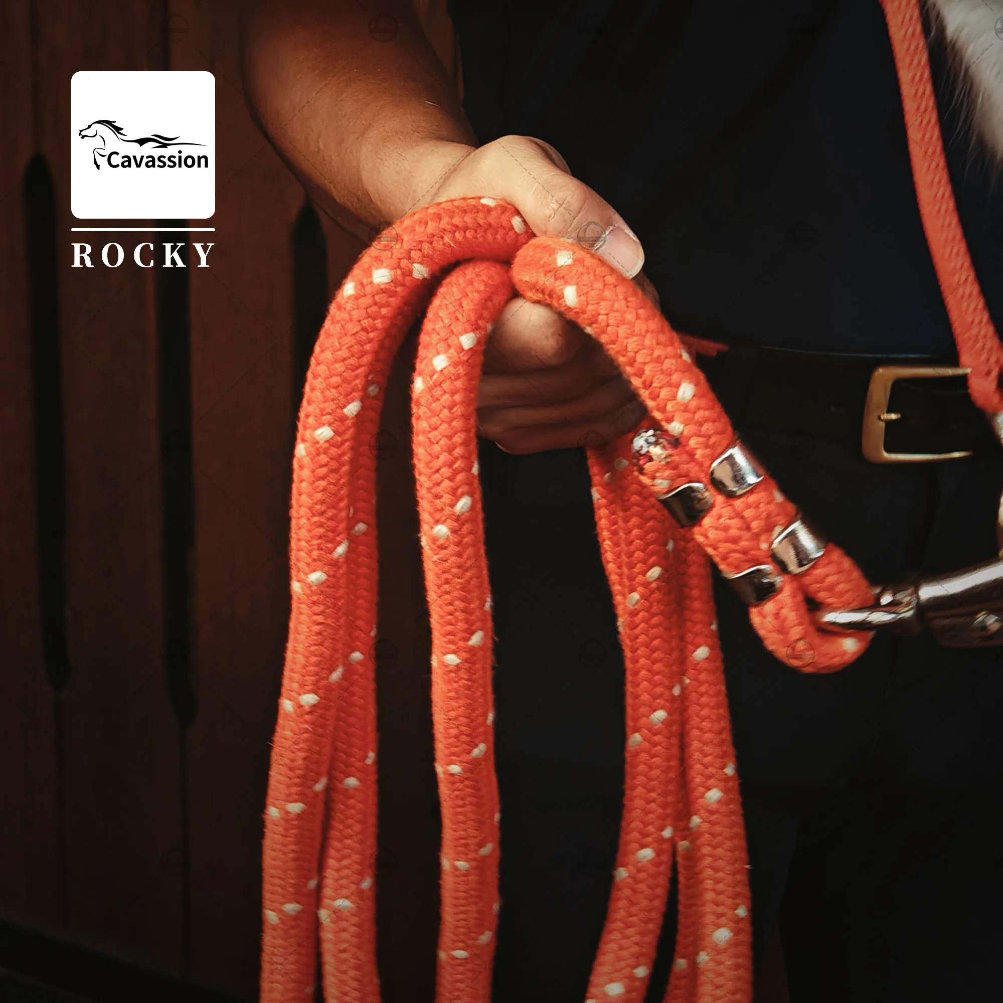 Essa sela serve?? Por favor, me ajude 🙏🏻 : r/Equestrian, image size:2000x2000