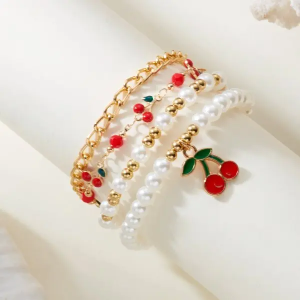 Chic Red Strawberry & Cherry Heart Pearl Charm Bracelet - Y2K Inspired Gold Chain Jewelry