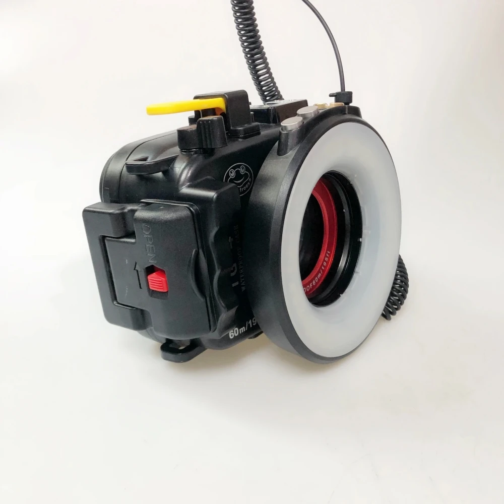 씨프로그 플래시 카메라 1200LM 링 라이트 속도 조절 가능 수중 40m 67mm 나사산 3색 조명 램프 (TG6/TG5 용 USB 충전)