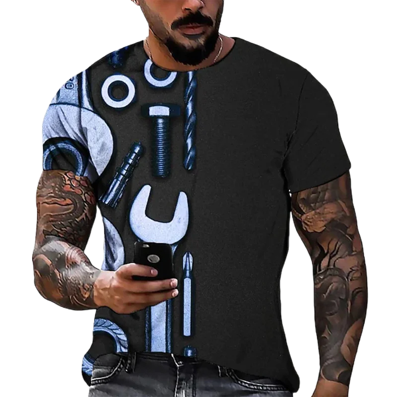 

Men's t-shirts are printed with a half-sided picture to show bold patterns