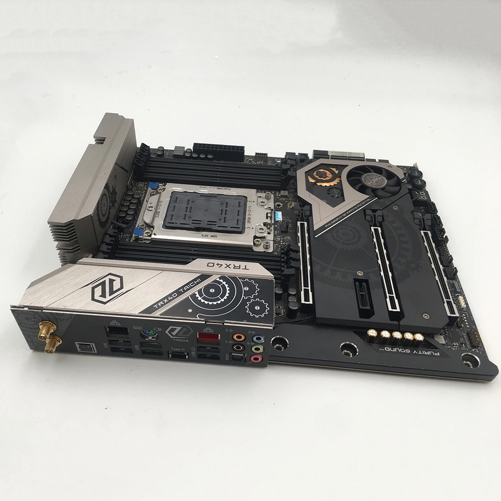 Hot Sale Desktop Motherboard For ASROCK TRX40 TAICHI 8×DDR4 8+24 PIN ATX 256GB Support 3970X 3900X Fully Tested 7 Hot Sale Desktop Motherboard For ASROCK TRX40 TAICHI 8×DDR4 8+24 PIN ATX 256GB Support 3970X 3900X Fully Tested - Image 5